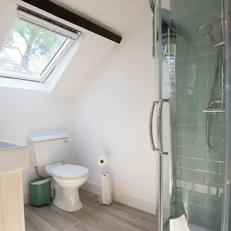 Ardnavaha House - Poolside Holiday home Clonakilty