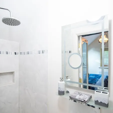 Semesterbostad Ardnavaha House Poolside - Site *