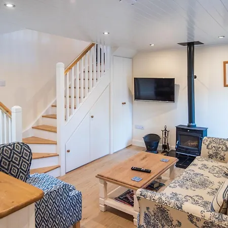 Semesterbostad Ardnavaha House Poolside - Site *