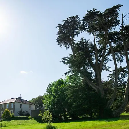Semesterbostad Ardnavaha House Poolside - Site Clonakilty