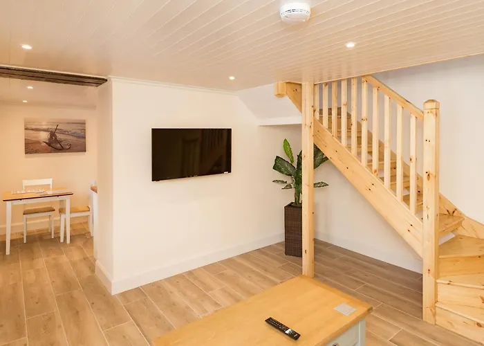 Holiday home Ardnavaha House Poolside - Site *